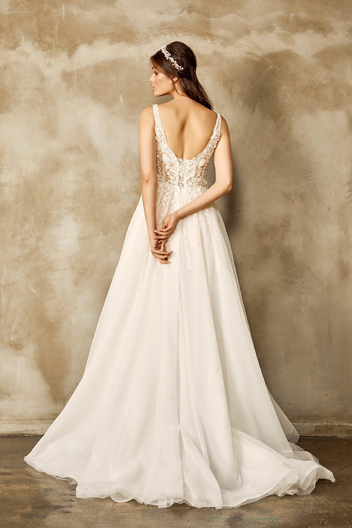 Diamonds Dantelli Dekolteli A Kesim Gelinlik - The Bride's Bliss