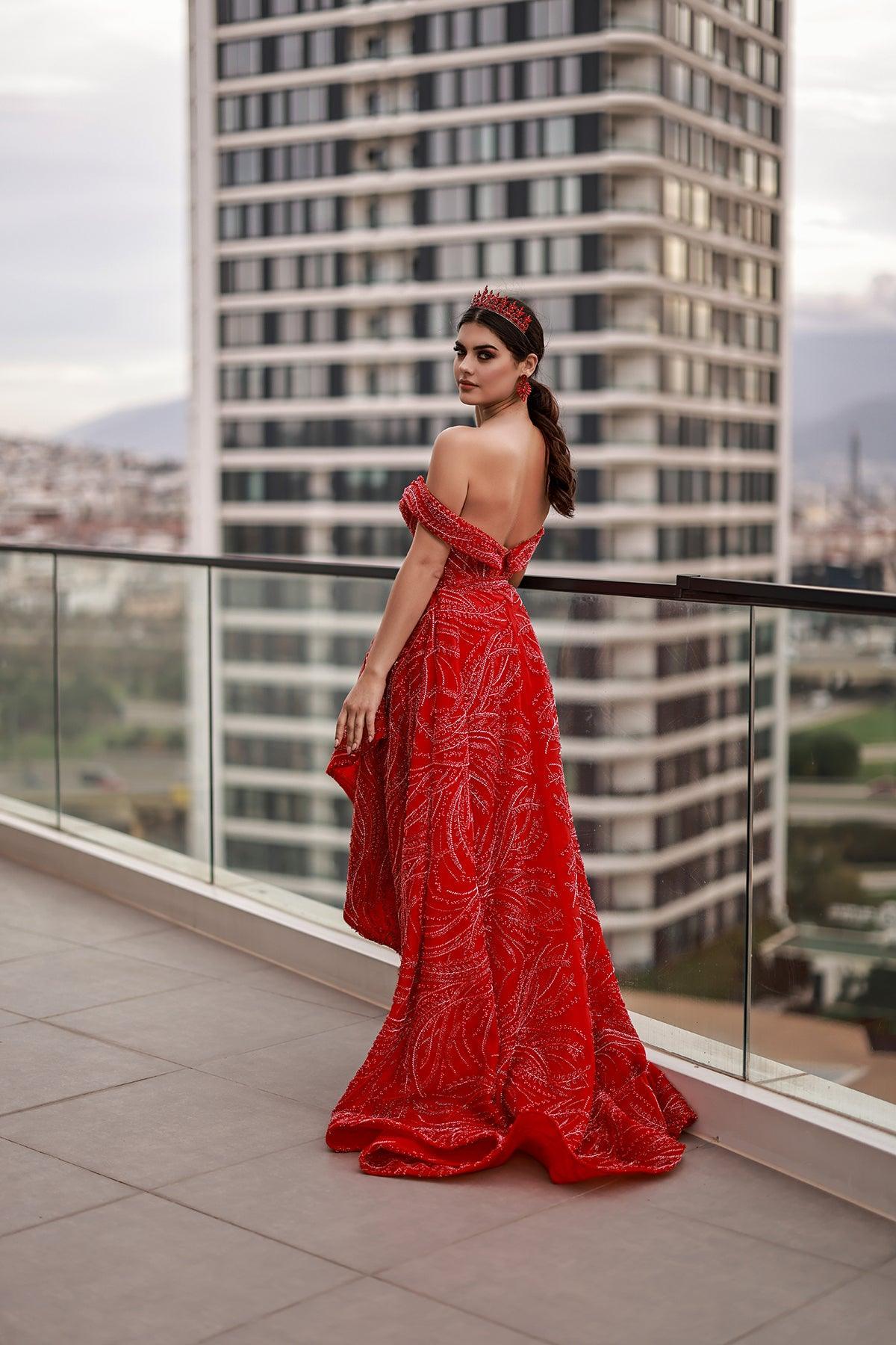 Rebeka Kalp Yaka Derin Yırtmaç Detaylı Abiye Elbise - The Bride's Bliss