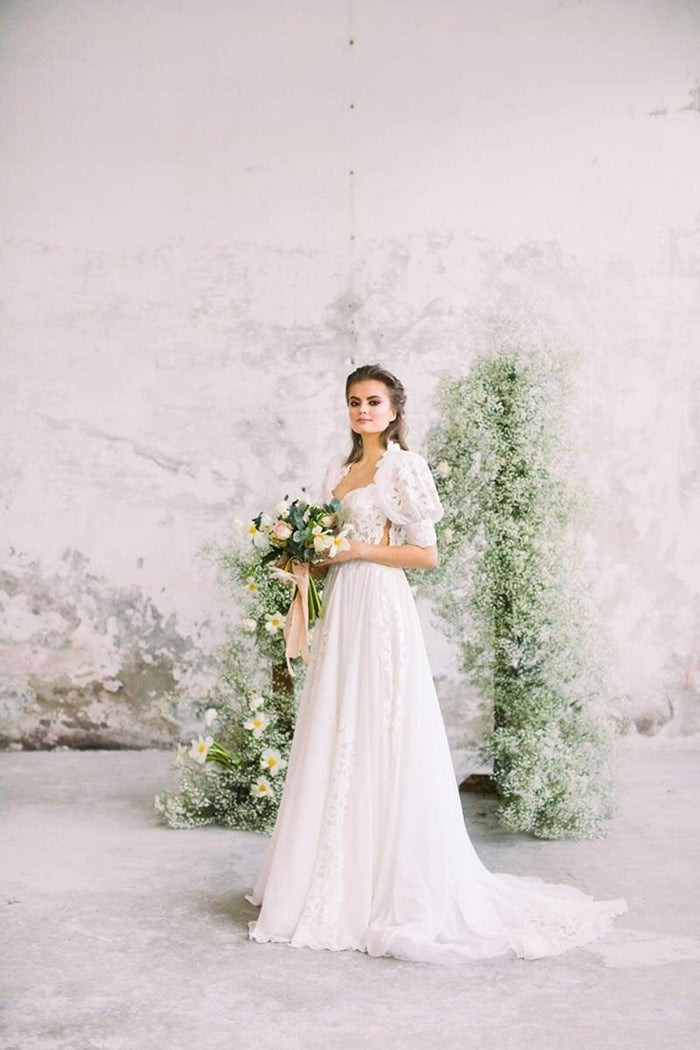Elyse Lazer Dantel Gigot Kol A Kesim Gelinlik - The Bride's Bliss