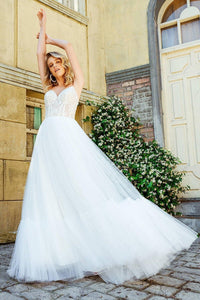 Lugo İpek Tül Dantel Düz Kesim Gelinlik - The Bride's Bliss