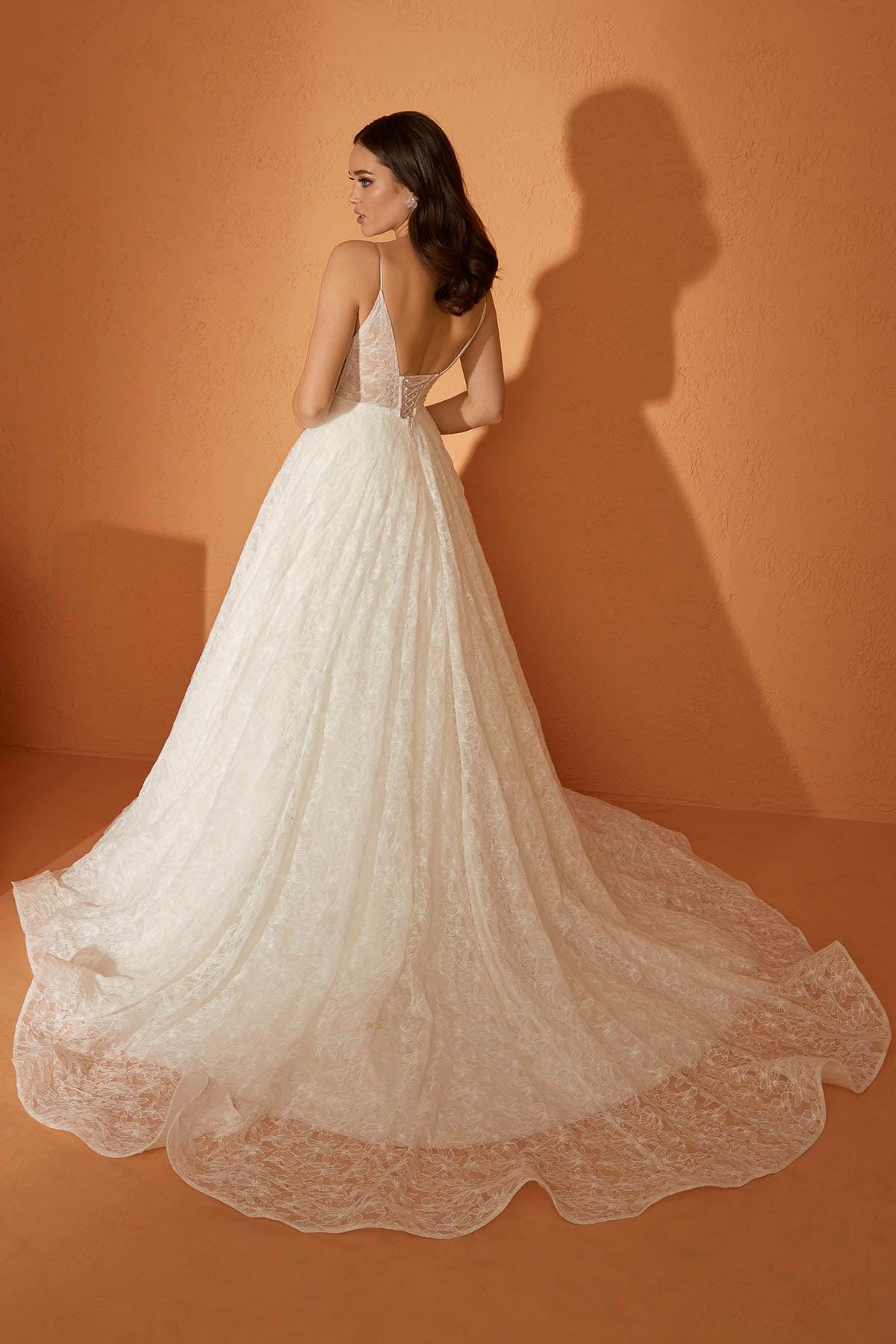 Opa 22 Dokulu Çiçek Dantel A Kesim Gelinlik - The Bride's Bliss