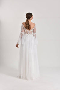 Taurus Puantiyeli Tül Düz Kesim Gelinlik - The Bride's Bliss
